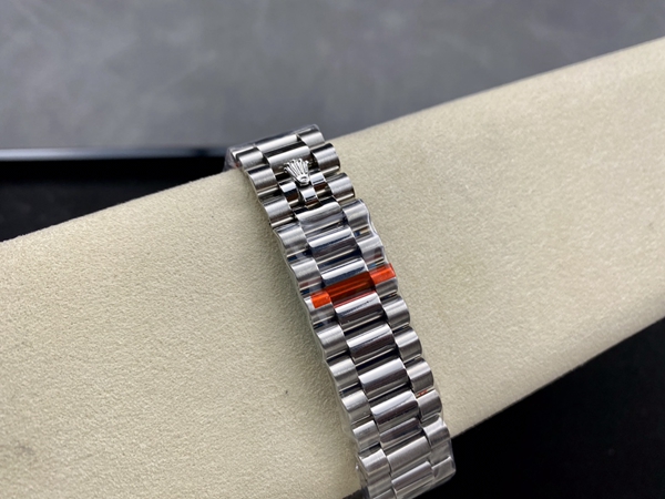 激安ロレックス着用イメージ